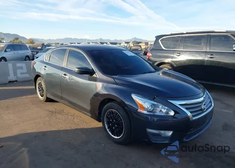 2015 Nissan Altima 2.5 S из США, поврежденный, VIN 1N4AL3AP2FC484095